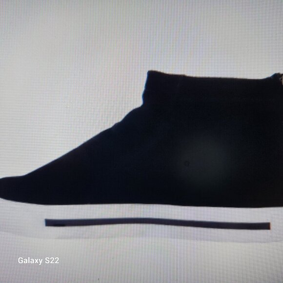 LDP "Kaila" Black leather booties/sneakers. NIB. Size 9.5. Host Pick. - Picture 2 of 12